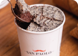 Crunch - Delicie ainda mais o seu gelato preferido (400g) com uma camada de muita crocância.