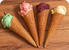 Casquinha (Cone) - Cone produzido na hora de maneira artesanal. Receita exclusiva, ótima para servir com gelato.